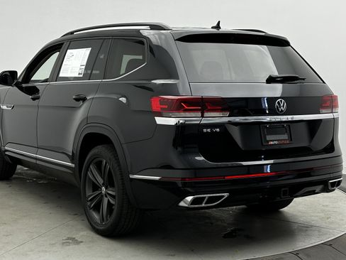 Used 2021 Volkswagen Atlas SE w/ Panoramic Sunroof Package image 6