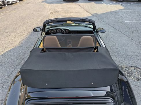 Used 1997 Porsche 911 Carrera RWD image 49