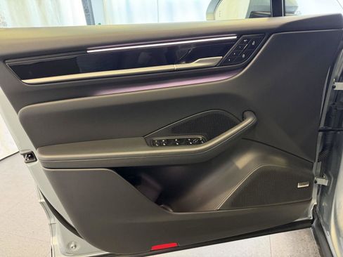 Certified 2025 Porsche Macan 4S Electric image 15