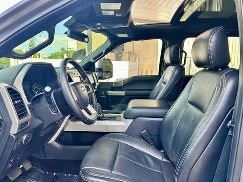 Used 2020 Ford F150 Lariat w/ Equipment Group 502A Luxury image 15