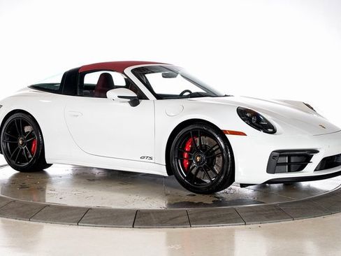 Used 2024 Porsche 911 Targa 4 GTS image 7