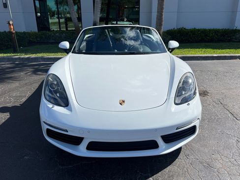 Used 2017 Porsche 718 Boxster image 18