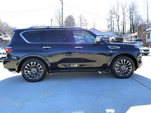 Used 2021 Nissan Armada Platinum w/ Captain's Chairs Package image 8