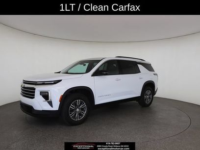 Used 2025 Chevrolet Traverse LT w/ Driver Confidence Package