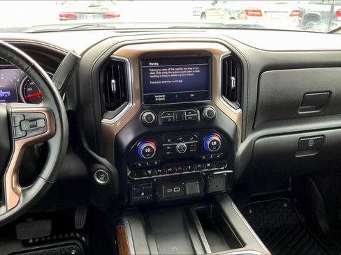 Used 2023 Chevrolet Silverado 2500 High Country AWD/4WD image 7