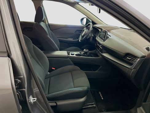 Used 2023 Nissan Rogue S AWD/4WD image 31