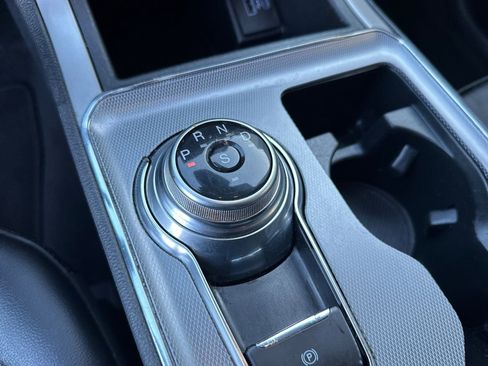 Used 2021 Ford Edge SEL image 25