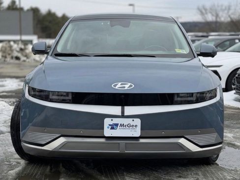 Used 2024 Hyundai Ioniq 5 Limited image 2