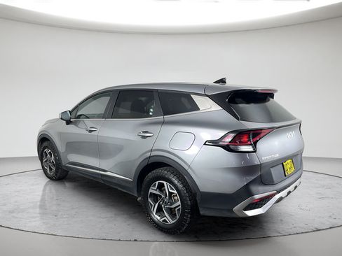 Used 2023 Kia Sportage LX AWD/4WD image 11