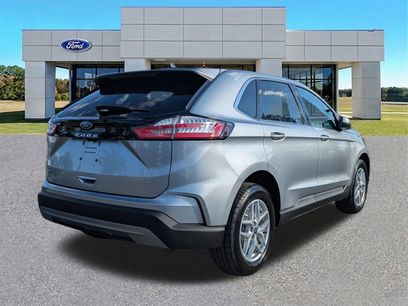 Certified 2022 Ford Edge SEL w/ Convenience Package