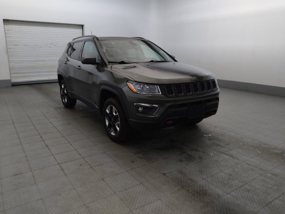 Used 2018 Jeep Compass Trailhawk w/ Leather Interior Group AWD/4WD image 13