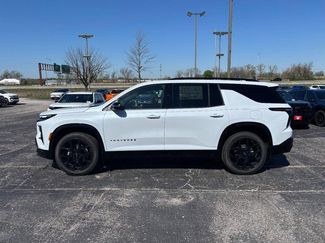 New 2026 Chevrolet Traverse RS w/ LPO, Floor Liner Package AWD/4WD video 2