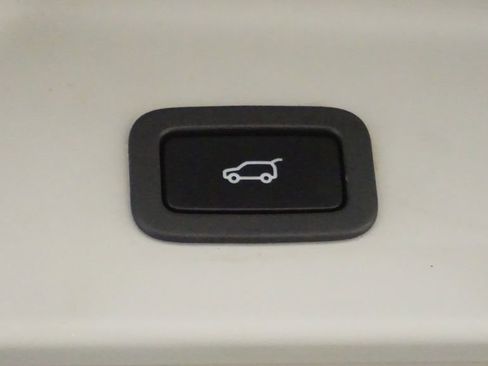 Used 2023 Kia Sorento SX image 21