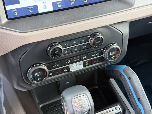 Used 2024 Ford Bronco Wildtrak AWD/4WD image 15