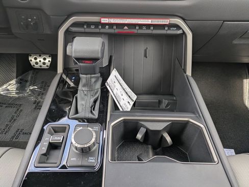 New 2026 Toyota Tundra Limited image 19