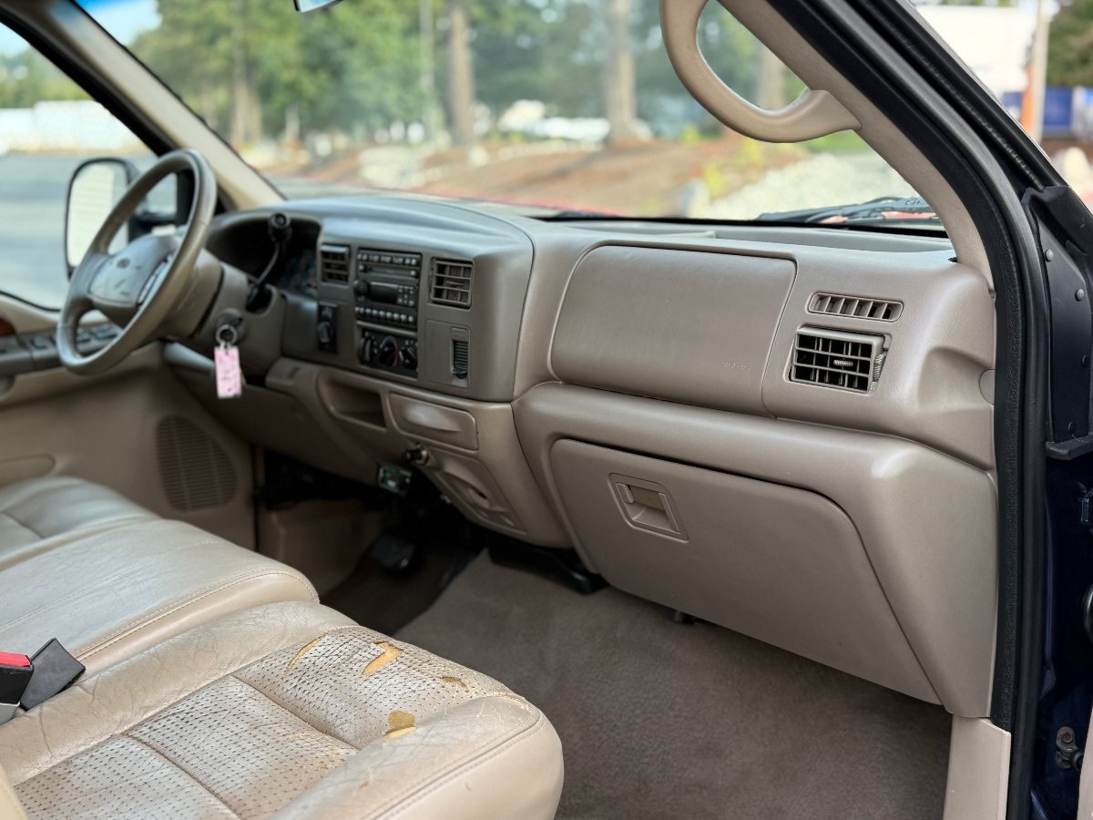 Used 2001 Ford F350 XL AWD/4WD image 16