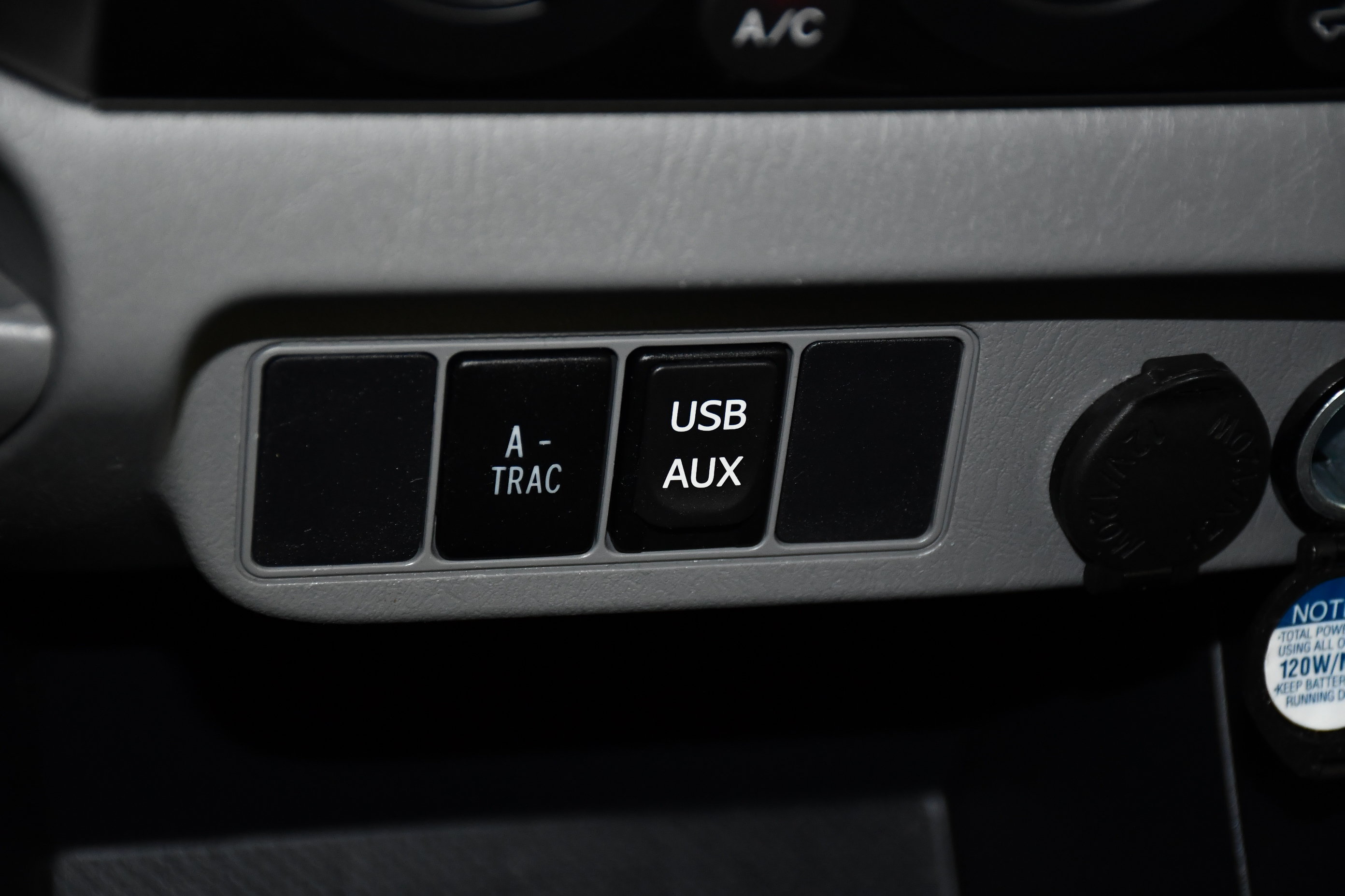 Used 2013 Toyota Tacoma 4x4 Double Cab w/ TRD Off-Road Pkg image 32