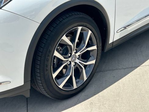 Used 2022 Acura MDX FWD w/ Technology Package image 9