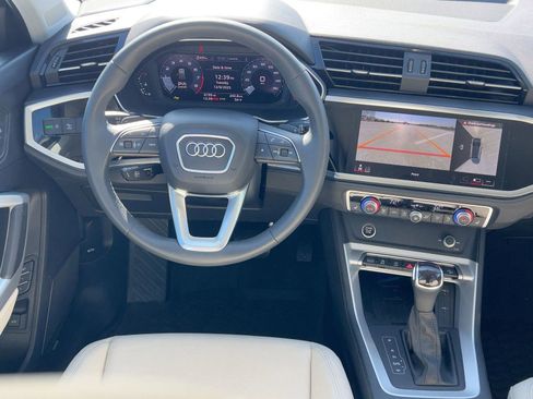 Certified 2025 Audi Q3 2.0T Premium Plus w/ Premium Plus Package image 25