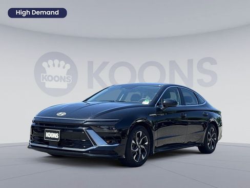 Used 2025 Hyundai Sonata SEL AWD/4WD image 1
