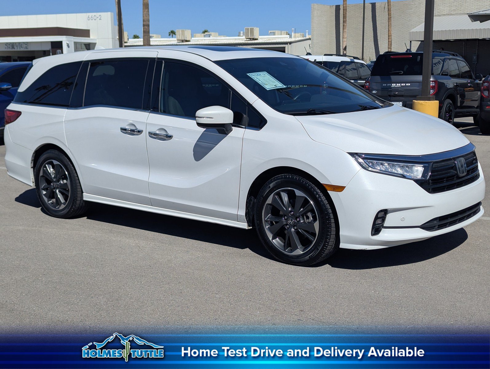 Used 2023 Honda Odyssey Elite image 1