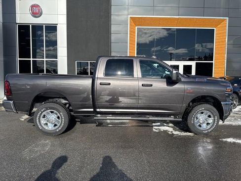 New 2026 RAM 2500 Tradesman AWD/4WD image 7