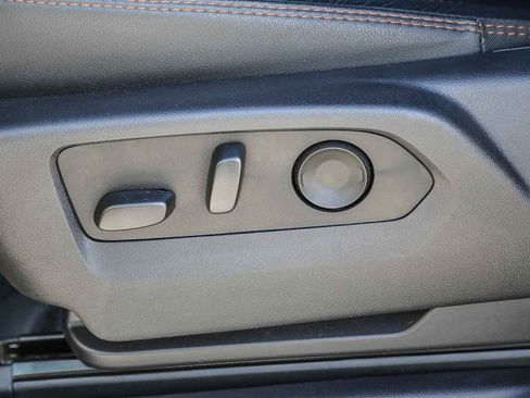 Used 2024 GMC Sierra 2500 AT4 w/ AT4 Premium Plus Package image 19