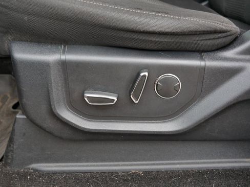 Used 2017 Ford F150 XLT w/ Equipment Group 302A Luxury image 25