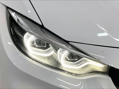 Used 2018 BMW M3 image 30