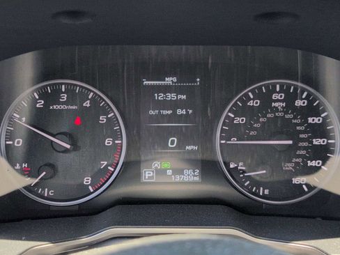 Used 2023 Subaru Outback Limited XT AWD/4WD image 32