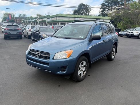 Used 2011 Toyota RAV4 4WD w/ Preferred Premium Pkg image 5