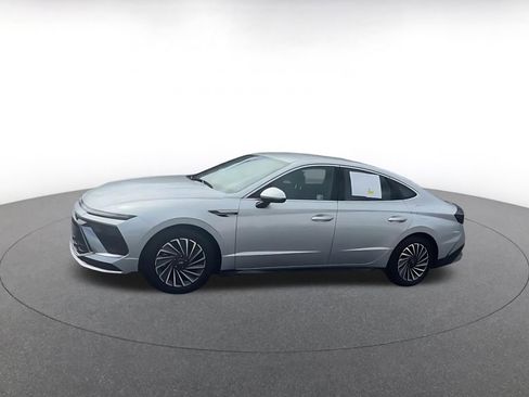 Used 2025 Hyundai Sonata SEL image 9
