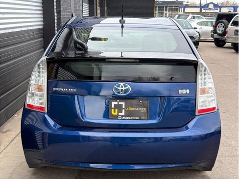Used 2010 Toyota Prius One FWD image 9