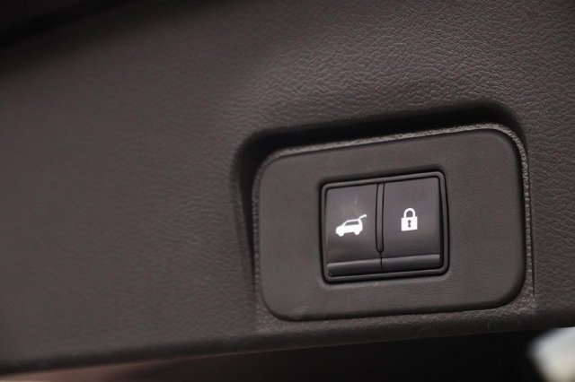 Certified 2023 Nissan Rogue SL w/ SL Premium Package AWD/4WD image 8