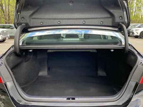 Used 2024 Toyota Camry SE FWD image 13