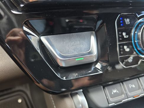 Certified 2023 GMC Sierra 1500 Denali AWD/4WD image 20