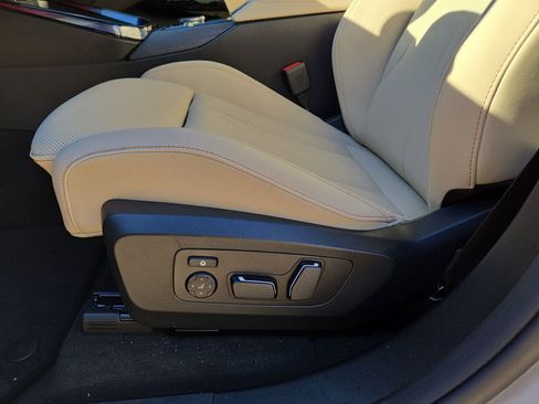New 2026 BMW X3 xDrive30 w/ Premium Package AWD/4WD image 17