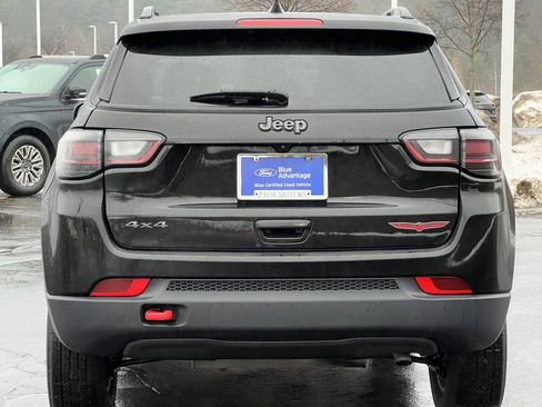 Used 2022 Jeep Compass Trailhawk w/ Trailhawk Elite Group image 43