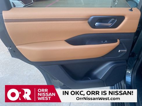 New 2026 Nissan Armada SL w/ Captain's Chari Seat Package image 14