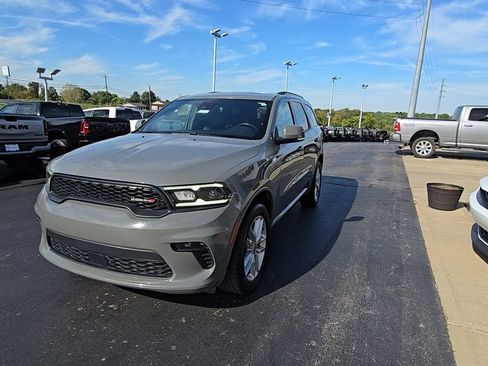 Used 2022 Dodge Durango GT image 3