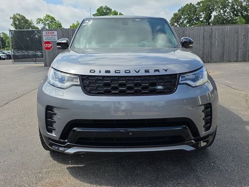 Used 2024 Land Rover Discovery Dynamic SE AWD/4WD image 8