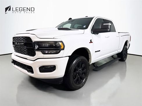 Used 2024 RAM 2500 Limited AWD/4WD image 1
