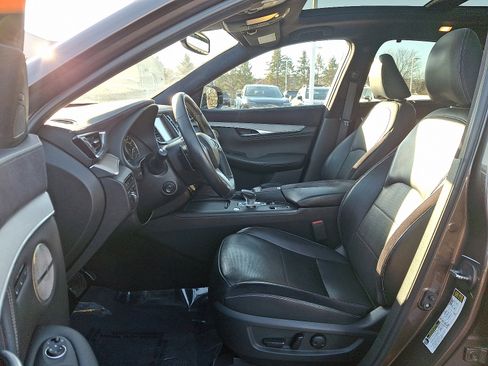 Used 2019 INFINITI QX50 Essential w/ Sensory Package image 13