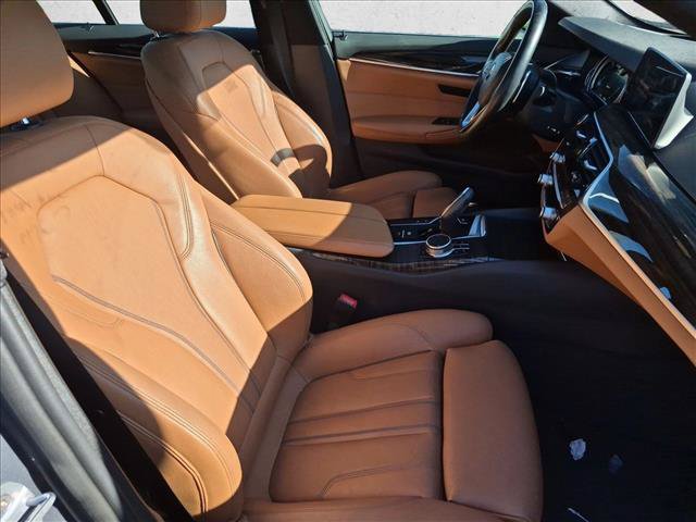 Used 2018 BMW 530e w/ Premium Package 2 RWD image 22