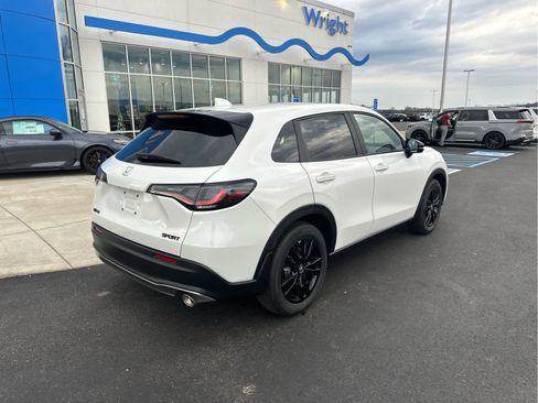 New 2026 Honda HR-V Sport image 8