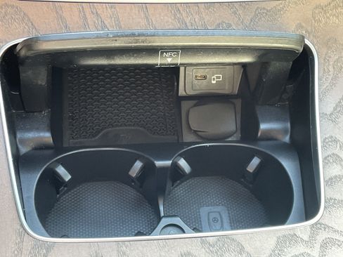 Used 2023 Mercedes-Benz E 350 Sedan image 33