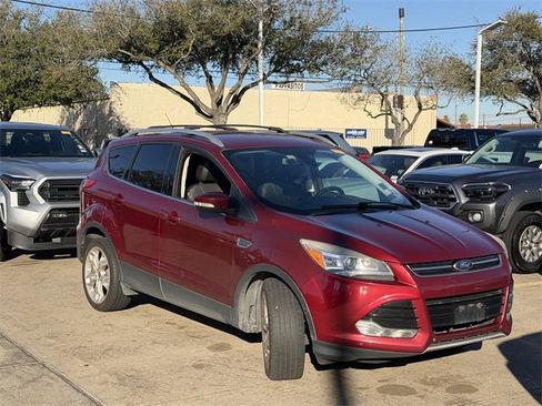 Used 2013 Ford Escape Titanium w/ Parking Technology Pkg image 3