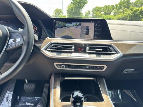 Used 2022 BMW X5 xDrive40i w/ Premium Package AWD/4WD image 24