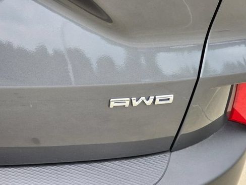 Used 2025 Ford Escape ST-Line AWD/4WD image 8