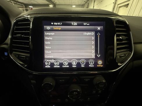 Used 2021 Jeep Grand Cherokee Laredo X RWD image 34